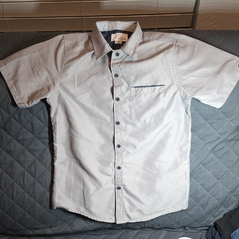 Craft + Flow Boys dress shirt short sleeve Button Down